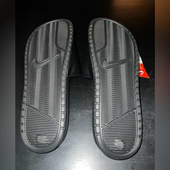 Nike Benassi JDI Black & Gold Slides Pool Shower Sandals 343880-016 Men’s 11 - Picture 3 of 4